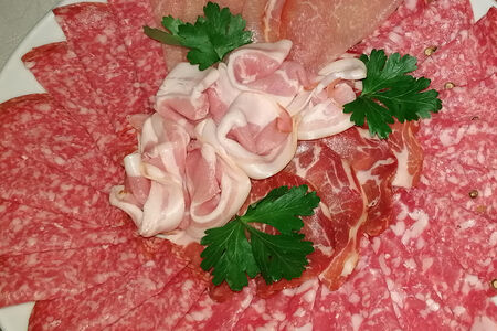 Мясное ассорти