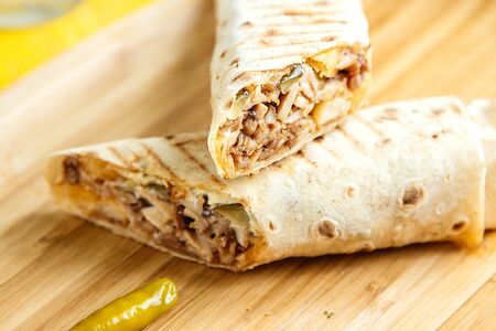 Шаверма в лаваше острая