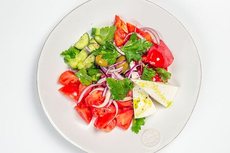 Салат из свежих огурцов и помидоров с брынзой