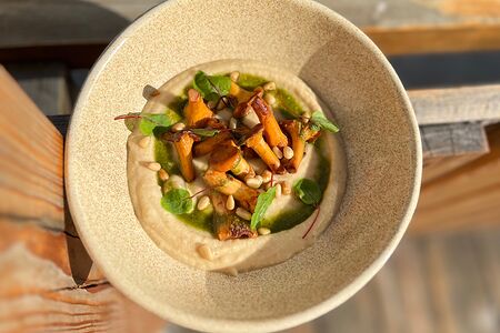 Хумус с лисичками