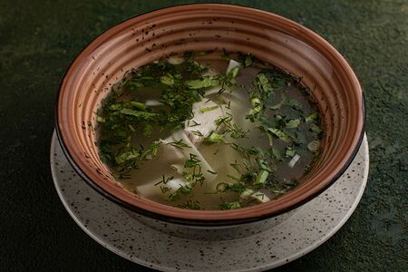 Куриный суп с лапшой