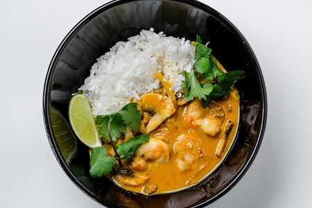 Тайское карри с креветками