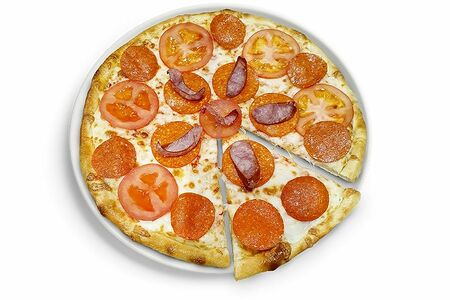 Пицца С колбасками