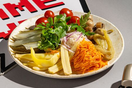 Ассорти из солений