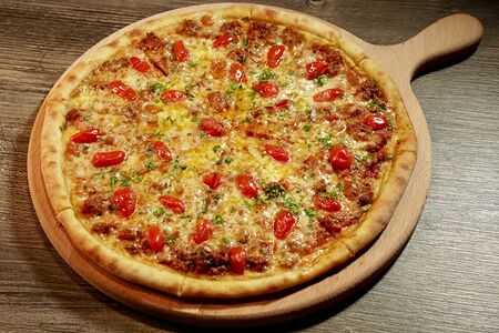 Пицца болоньезе