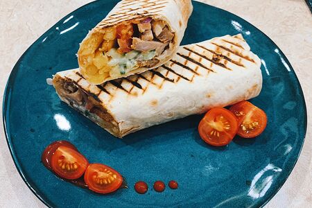 Гиро в лаваше