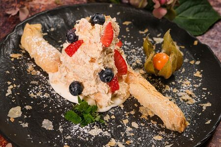 Наполеон с крошкой