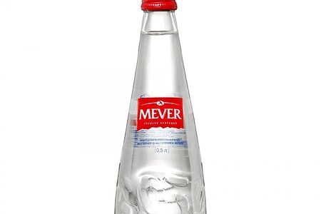 Вода Mever негазированная