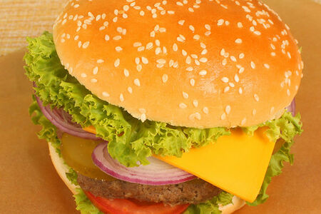Чизбургер с говядиной