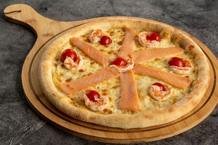 Пицца с морепродуктами
