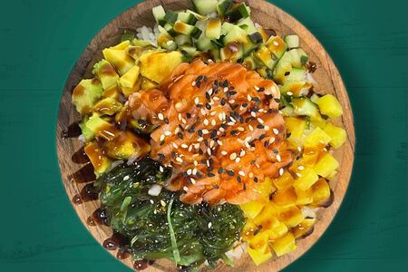 Поке с лососем