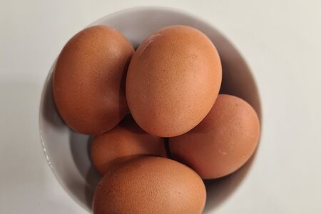 Яйцо куриное вареное