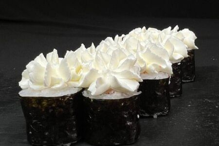 Мини-ролл с авокадо