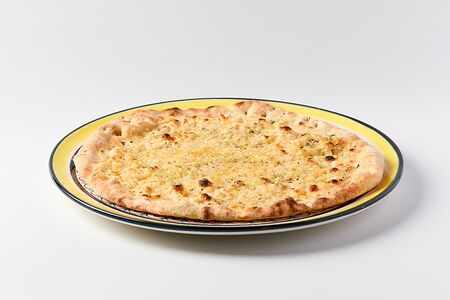 Фокачча с пармезаном на пшеничном тесте