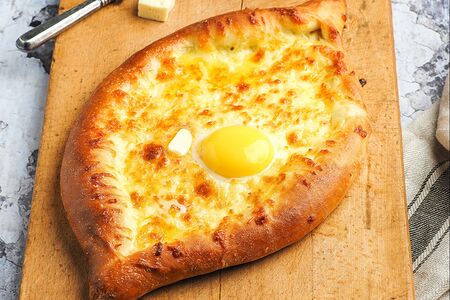 Хачапури по-аджарски