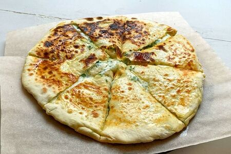 Хычины с сыром и зеленью