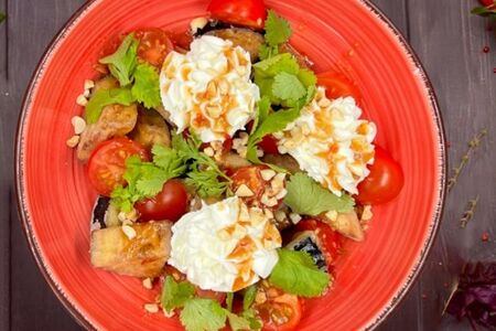 Салат с баклажанами
