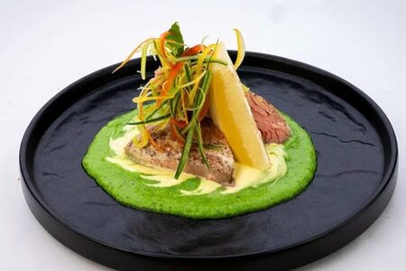 Стейк из тунца гриль