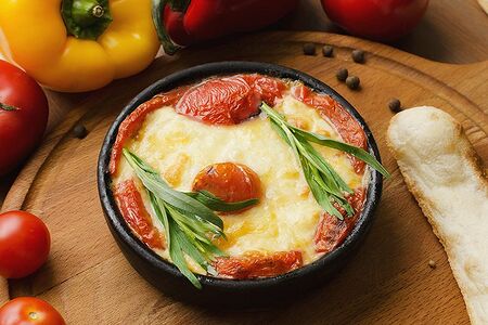 Жареный на кеци сулугуни