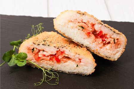 Онигирадзу с курицей