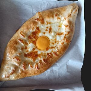 Хачапури по-аджарски