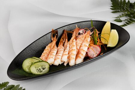 Сашими креветка