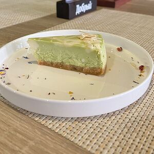 Чизкейк фисташковый