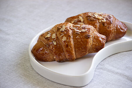 Круассан миндальный