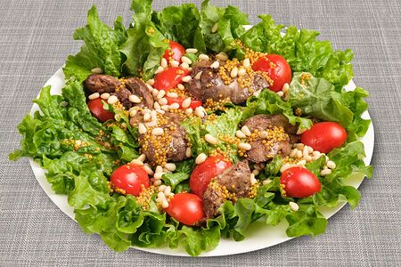 Салат Куриная печень с апельсинами и творожным сыром