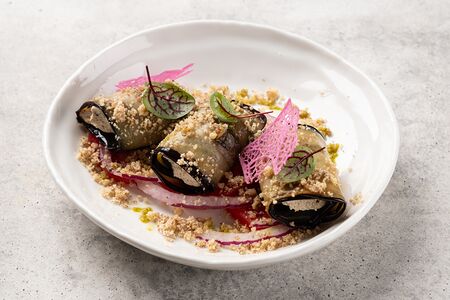 Рулетики из баклажанов Бадриджани