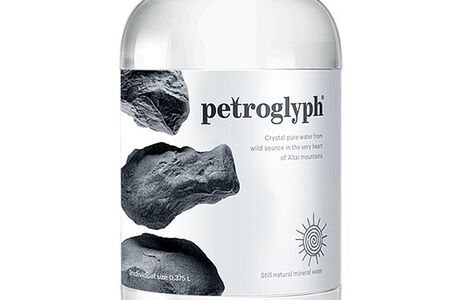 Вода Petroglyph Epos без газа