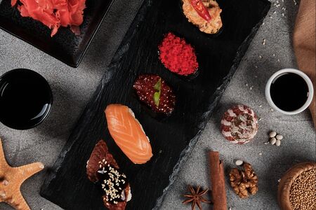 Brighton Sushi с красной икрой