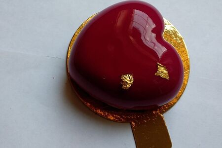 Муссовое пирожное Сердце