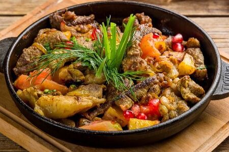 Баранина по-турецки (с овощами)