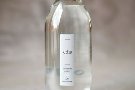 Вода питьевая Edis горная родниковая газированная