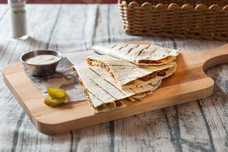 Кесадилья с говядиной