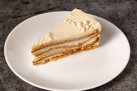 Торт Молочная девочка