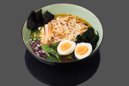 Рамен с курицей