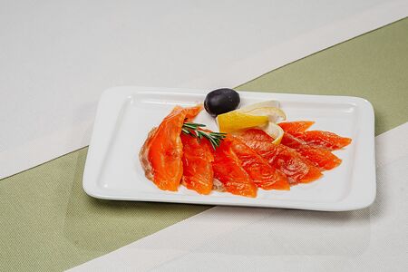 Семга слабосоленая