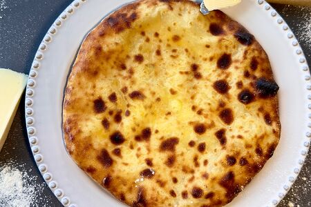 Хачапури по-имеретински. 