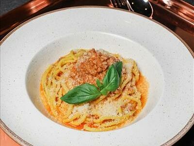 Спагетти болоньезе