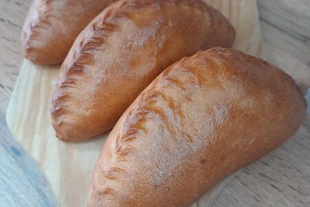 Беккен с капустой и яйцом