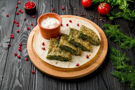 Кюкю из зелени