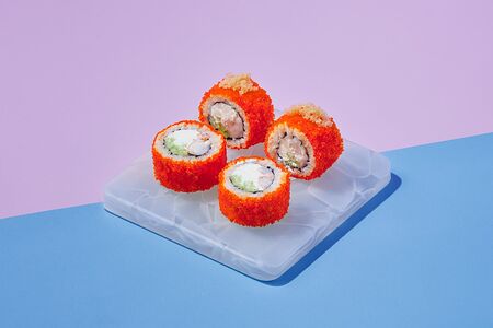 Ролл Нежная креветка 1/2