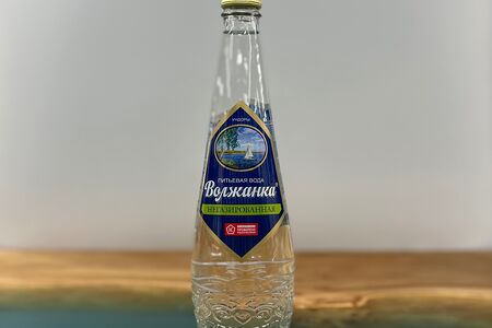 Вода Волжанка негазированная
