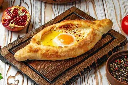 Хачапури по-аджарски