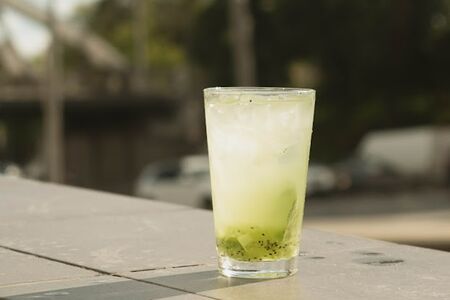 Лимонад Киви-яблоко