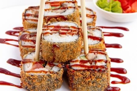 Жареный ролл Горячее море