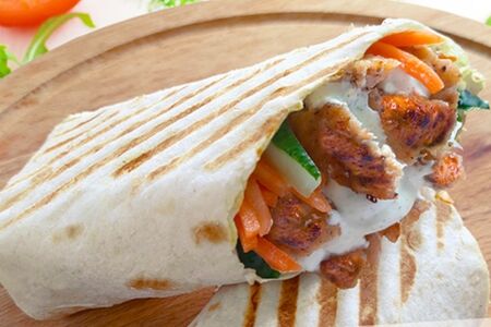 Ялтинская с курицей острая