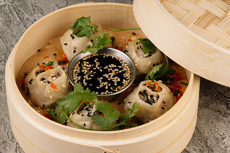 Паровые дим-самы с курицей и свининой